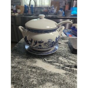 Vintage Royal Cuthbertson Blue Willow Soup Tureen/Ladle & Under Plate
